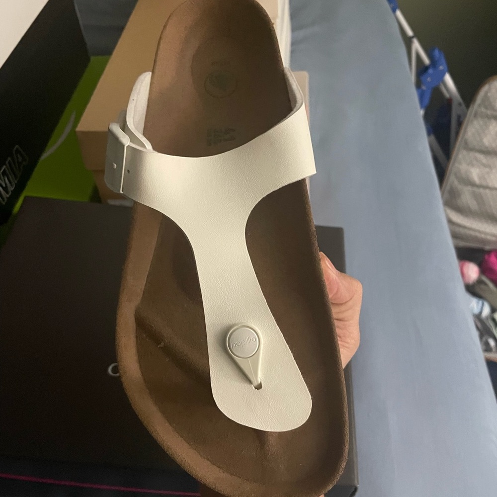 Papillio White Sandals - Picture 2 of 4